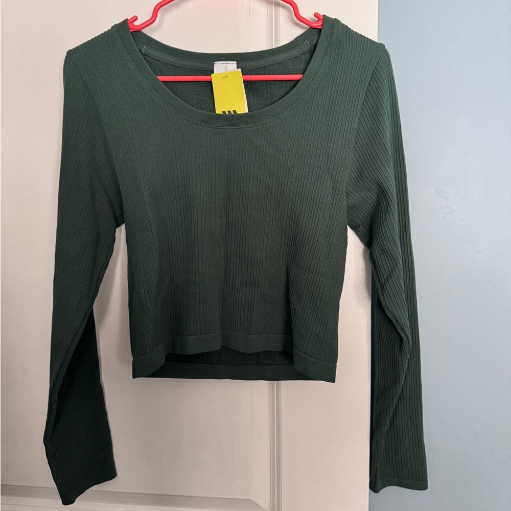 NWT All in Motion seamless cropped top